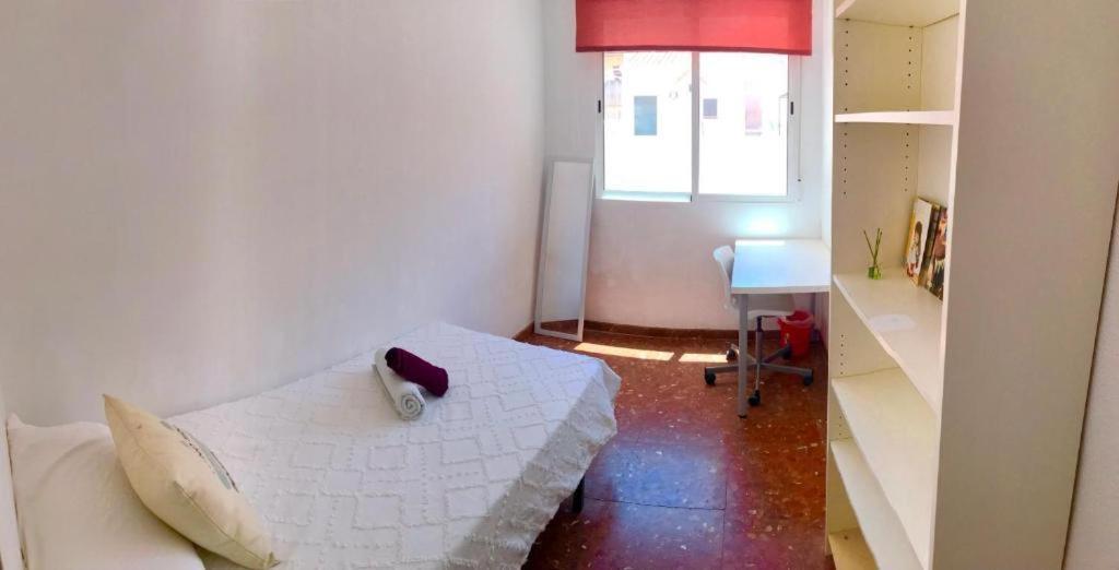 Apartamento Apartamento en el centro de Málaga Exterior foto